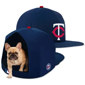 MINNESOTA TWINS NAP CAP PLUSH DOG BED